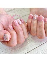 ビンタン(Bintang)/冬のチークネイル