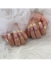 アーブル(Arbre)/イエローフレンチネイル