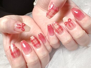 スタジオ ムー ネイル(Studio Muu Nail)/チェック柄/リボン/赤ネイル