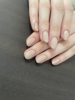 ワンカラー+バカラネイル