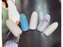 ネイルサロン リリオ(Nail Salon Ririo)/小花ネイル