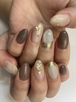 アールエム(Rm)/8月#ネイル