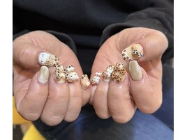 やり放題ネイル