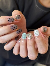 個性派ネイル