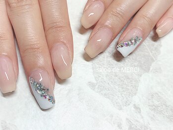 サロン ド メルシー(Salon de MERCI)/斜めストーン☆