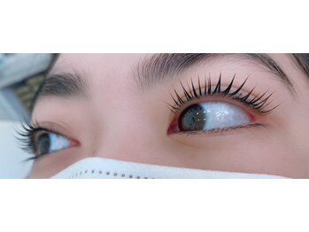 スワンキー(Swanky)/進化系まつげパーマ