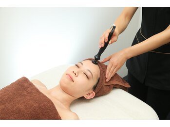 メールアンテリュール 神楽坂店/