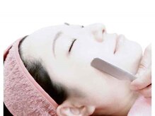 アンジュの雰囲気（なでるように優しいシェービングでつる肌に）