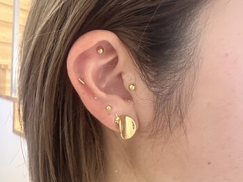 ホワイトニングサロン ホワイト(WHITE)/耳ツボジュエリー