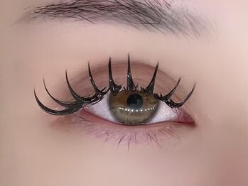 アレグレス 池袋の写真/バインドロックでマツエクが超長持ちでキレイが続く☆モテ可愛EYEは10代～50代幅広い層に大人気♪