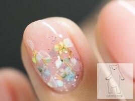 異素材mixのキラキラネイル