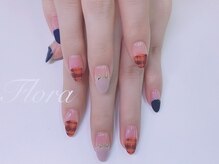 フローラネイルサロン/