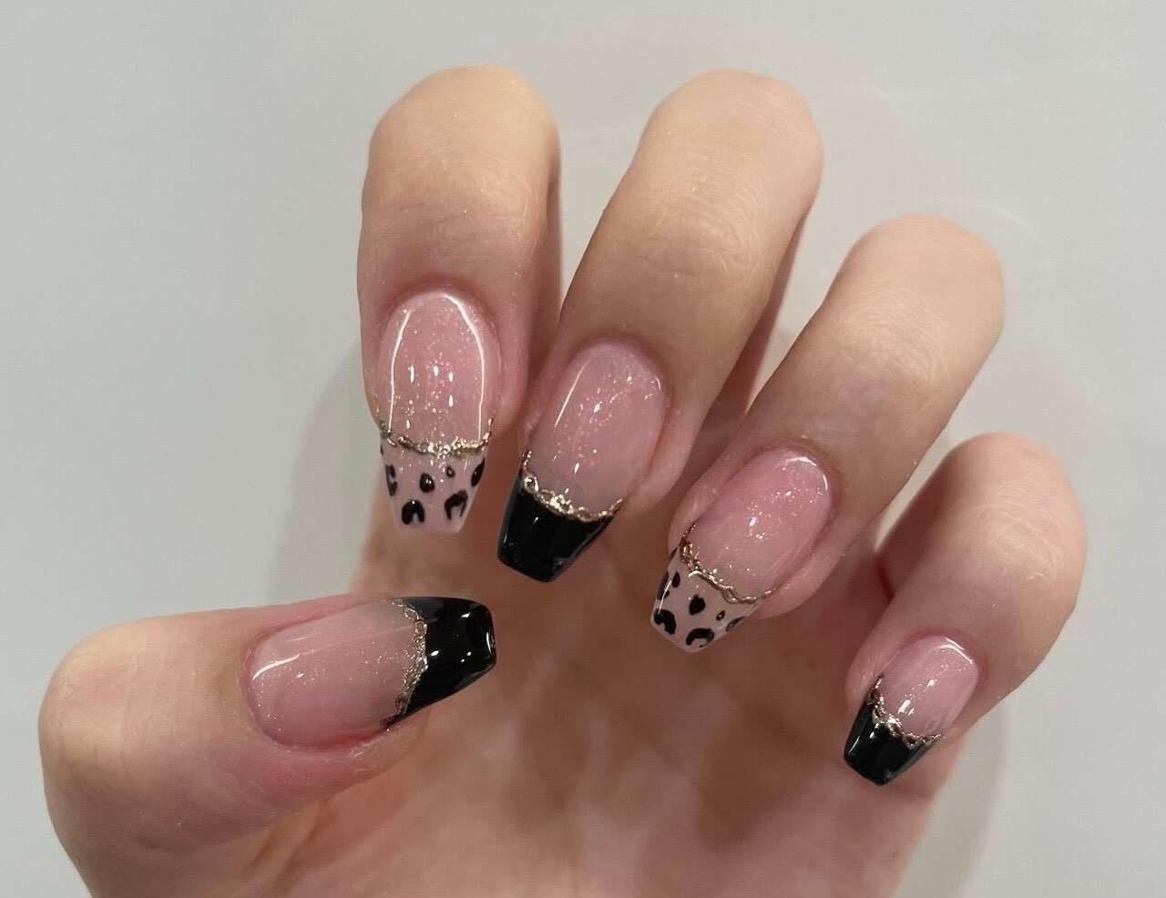 ［07］ネイルチップ フレンチネイル ブラック ミラーフレンチ オーダー 人気No.1♪ 黒/クリアフレンチ/ミラー ネイルチップ - APOLLO2'S