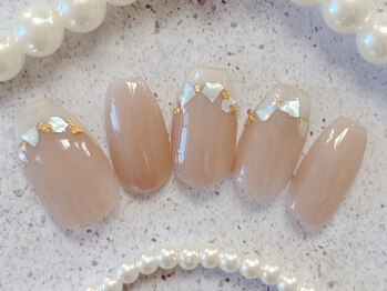 パッチリオメメ(Patchiri Omeme)/6980円デザイン