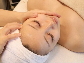 エルドットサナ(L.sana)の写真/当店オリジナルの手技で圧倒的な効果を実感◎施術後の変化に感動☆理想の小顔へ導きます♪