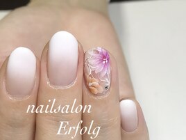 フラワーグラデ/初回8500円/銀座