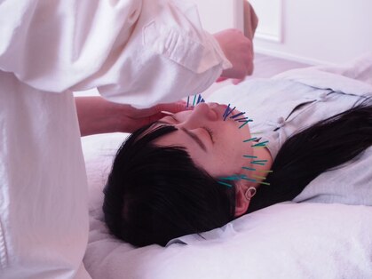 コス(KOS)の写真