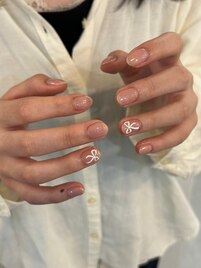 ぷっくりリボンネイル