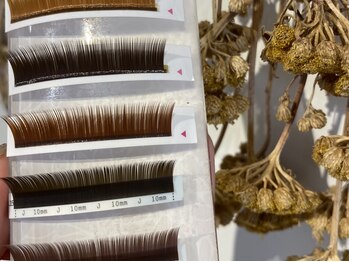 トリフォリウム 鵜沼店(Trifolium)の写真/大人女性にぴったり！あの人とは何かが違う☆そんな印象を作り出すオシャレな目元を手に入れませんか？