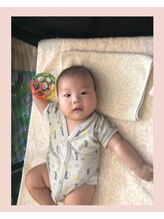 きょうわ整体院/施術中のお子さまの様子