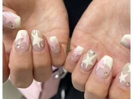 Y2K／星ネイル／フレンチ