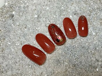 ネイルアンドアイラッシュサロン ミッタ(Mitta)/¥6800-