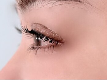 ルルバイアズール 草加店(LULU by azule)/立ち上げカールで可愛い目へ!!