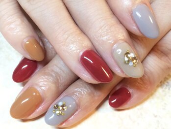 トレス ネイルサロン(3.tres.Nail Salon)/【塗り分けネイル】