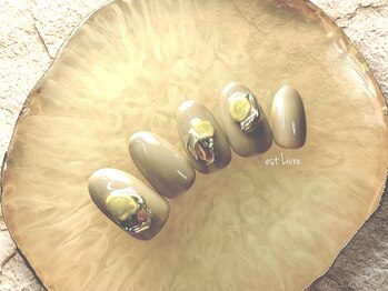 エストリブレ(estLivre)/ニュアンスパーツネイル