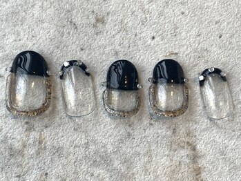 シープラスエー(C+A)/個性派フレンチネイル