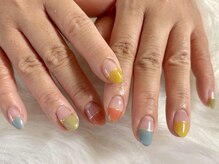 セレクト(Select)/ちぐはぐカラフルフレンチネイル