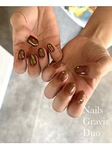 ネイルズ グラヴィス デュオ(Nails Gravis duo)/持ち込みシンプルデザイン