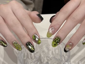 ミュウミュウ(miumiu)/ 爪に優しい美フォルムサロン