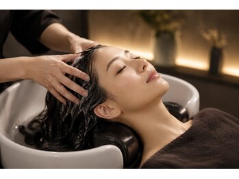 ポノ 甲府本店(pono)の写真/【大人のご褒美ケア】小顔×極上ヘッドスパで心まで満たされる贅沢時間