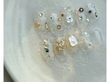エム ネイルスタジオ(em)の雰囲気（デザインたくさんご用意してます☆大人可愛いデザイン）