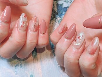 エムアンドエー(M&A)の写真/"リピーター多数"自分でオフOK!爪に優しい最新ジェル【ピールオフジェル】爪が薄く弱っている方にお勧め◎