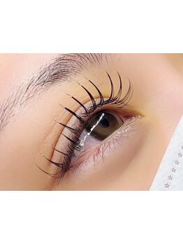 ボリュームのある目元にしたい