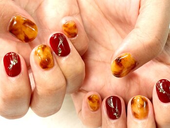 スーン(S∞N)/べっ甲柄ネイル