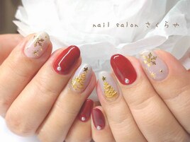 シンプルクリスマスツリーネイル