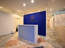 ハリウッド ラボ 本店(HOLLYWOOD LAB)