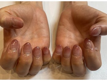 アールエム(Rm)/4月#ネイル