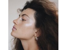 モアナ(MOANA)の雰囲気（眉とお肌の“整えケア”で、第一印象が変わる。自然に垢抜け。）