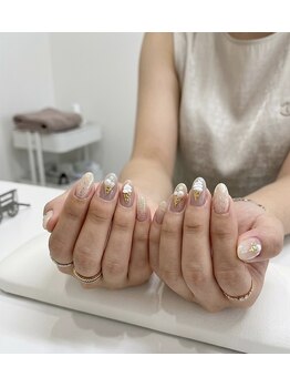 ネイルソファ イコマ(NAIL SOFA 生駒)/