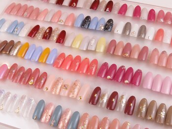 ワウビー(Wowvi)の写真/博多駅すぐ【学割U24フットシンプルネイル¥4000】シンプル~最新デザインまで豊富♪予約殺到の人気サロン!