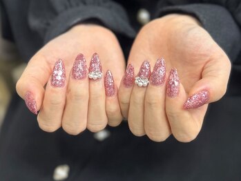 アグレストビューティーラボ(AgrestBeautyLab.)の写真/ジェル~デザインスカルプまで対応!こだわり美フォルムで何度も見つめたくなる指先へ◇メンズネイルも歓迎◎