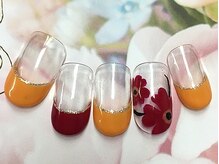 オハナレイ LEALEA FITNESS&SPA 東戸塚店内/マリメッコ風お花フレンチ