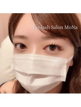 モナ(MoNa)/まつエク/束感まつ毛