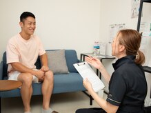 アサラクの雰囲気（気さくなスタッフばかりなので気負わずお越しください！）