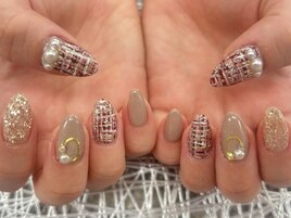 〇ツイードネイル