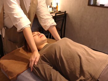 クラル(Curar)/施術風景